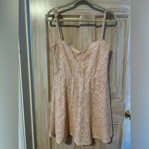 Pale pink lace dress size L